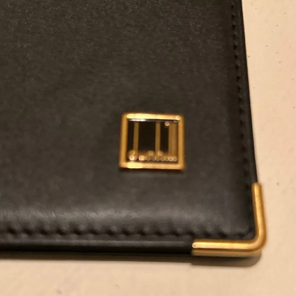 Dunhill Compact Bifold Cardholder ID Wallet Black Leather Minimalist Quiet Luxe